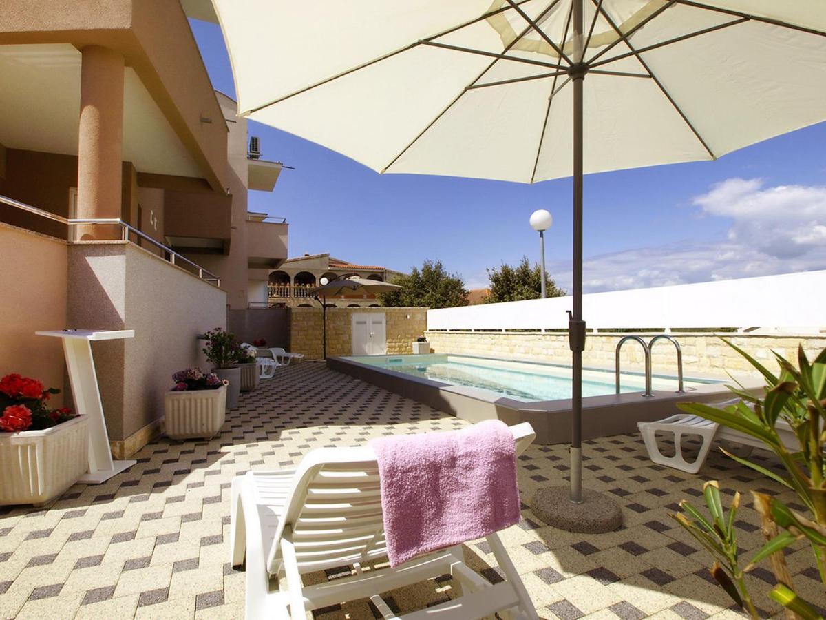 Apartment Mlasina-5 By Interhome Nin Exterior photo